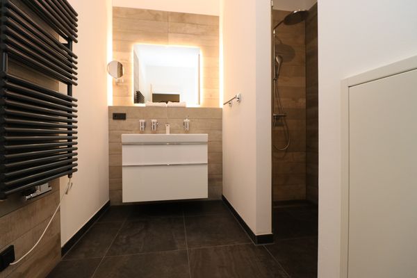 ALTE SEEFAHRTSCHULE App. 05 "Kranichnest" Ostseebad Wustrow - 