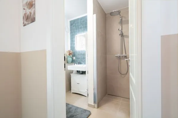 Badezimmer  Ferienhaus "Sunseeker House No. 2"