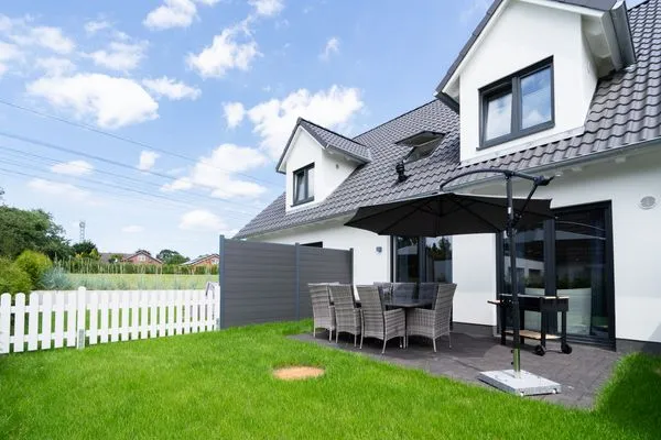 Gartenblick  Ferienhaus "Sunseeker House No. 2"