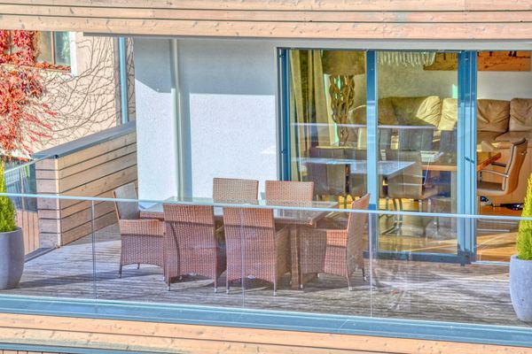  Alpin & Seeresort - Top 15  - Terrasse