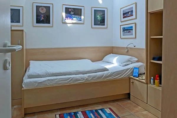 Schlafzimmer mit zwei Einzelbetten Residenz am Strand Wohnung 2-46