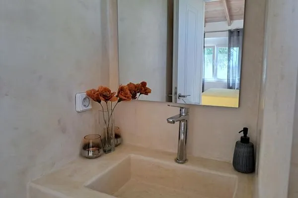 Bathroom  Assini Spitaki