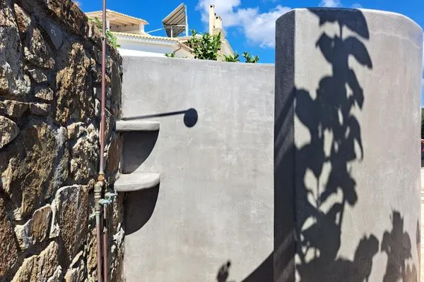 outdoor shower  Assini Spitaki