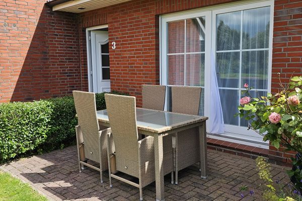  Klein Bö 3 Tönning - Gartentisch