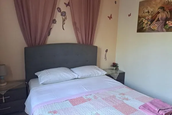 Bedroom  Amalia