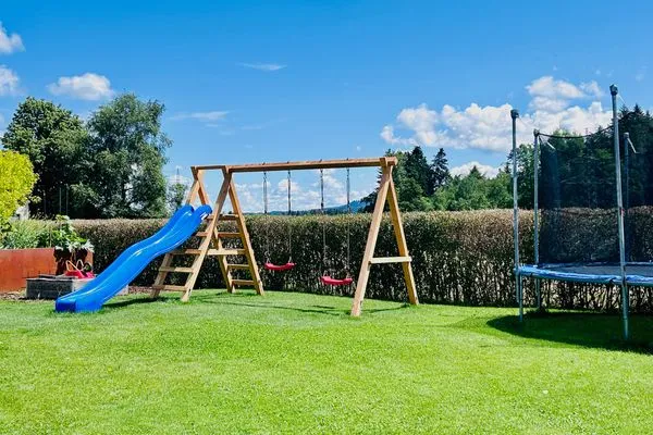  Ferienwohnung Im Vogelsang Lindau und Umgebung - Spielplatz