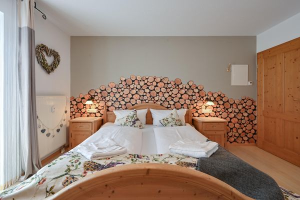  Ferienwohnung Alpina - Ferien mit Herz Ferienwohnungen in Roßhaupten - 