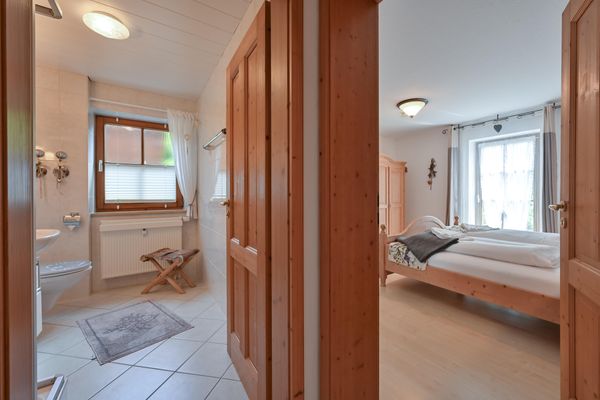  Ferienwohnung Alpina - Ferien mit Herz Ferienwohnungen in Roßhaupten - 