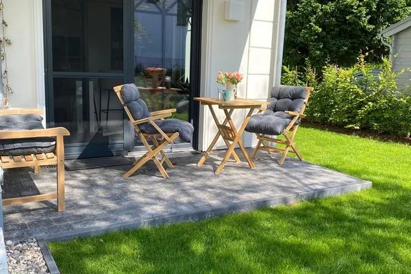 Garten  Ferienwohnung Adina