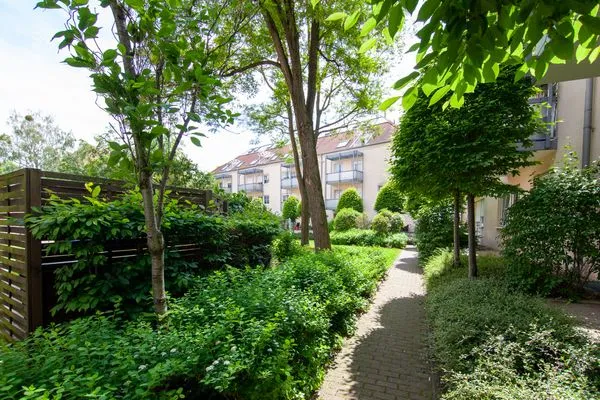 Gartenblick  Leubener Stübchen *ruhig*zentral*Stellplatz*