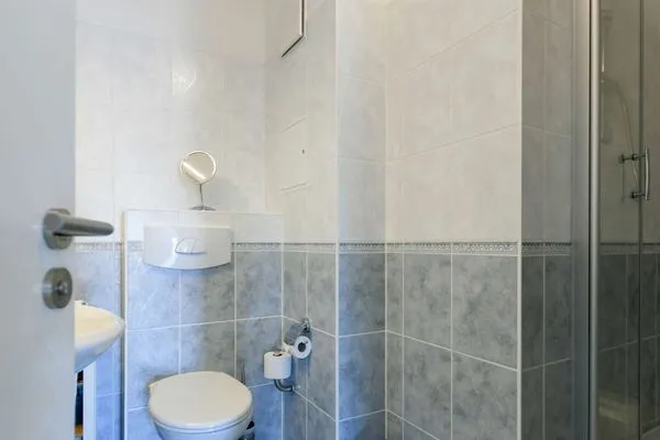 Badezimmer Deutsches Haus Ferienwohnung 2