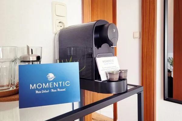 Caffissimo Kaffeemaschine mit 2 Willkommens-Pads  Dachgeschoss Ferienunterkunft ohne Küche in Strandnähe - Ideal für Kurztrips