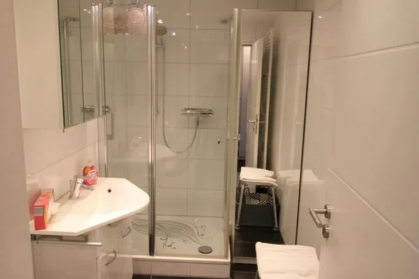 Badezimmer Panorama Whg 40, 2. OG