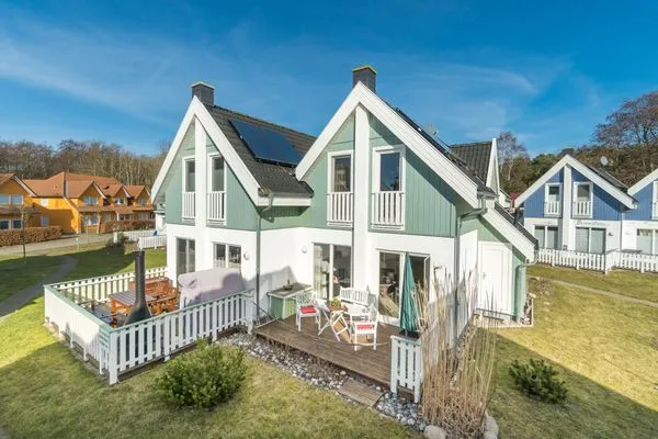 Hauptansicht  Haus Karhunmökki