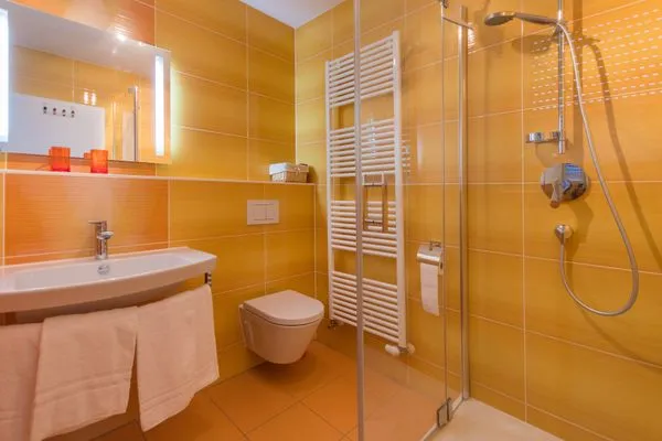 Badezimmer  Kurpark Carré 37 Galeriewohnung