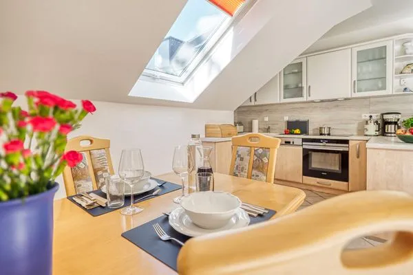 offene Küchenzeile Parkresidenz am Hafen Wohnung HF 34