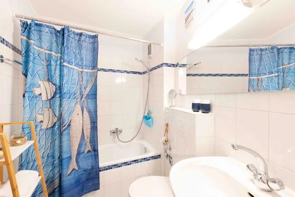 Badezimmer  (ROD32e) Ferienwohnung "Schönberg"