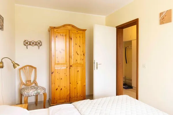 Schlafzimmer  (ROD32e) Ferienwohnung "Schönberg"