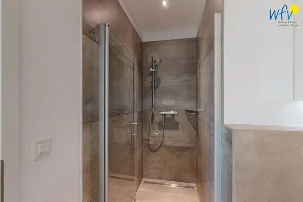 Badezimmer Haus Seeblick Ferienwohnung Nordseekieker