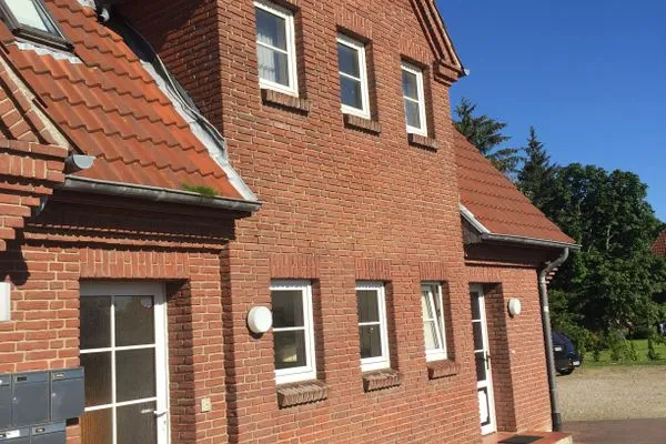 Fassade / Eingang  Zaunköniglich