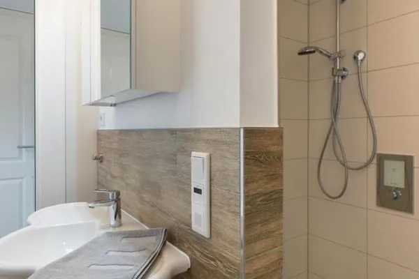 Badezimmer Landhaus Leni Ferienwohnung Leni