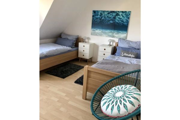  Ferienhaus Meersleuchten Hooksiel - Schlafzimmer