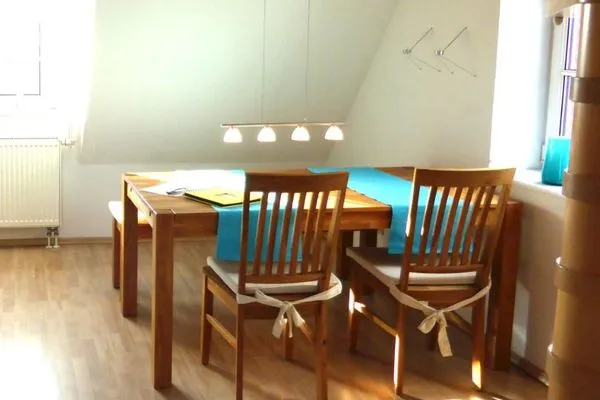 Essbereich iin der Ferienwohnung Auer Lun in Nebel auf Amrum Haus Nordlicht Ferienwohnung *Auer Lun*