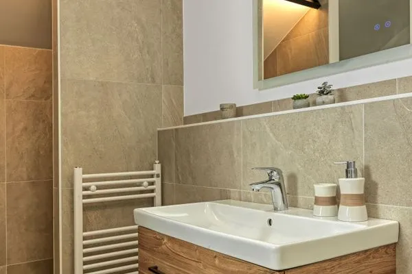 Badezimmer Cliff House Cliffjumper