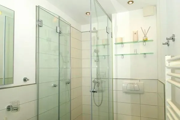 Badezimmer Landhaus Gertrude Ferienwohnung Muschelweg