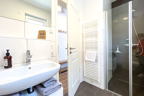 APPARTEMENTHAUS MEERQUARTIER App. 01 Ostseebad Dierhagen - 