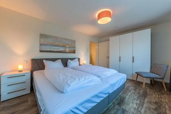 Ferienwohnung Hafenflair Hafenresidenz Waren (Müritz) - Blick in eines der Schlafzimmer  Hafenflair