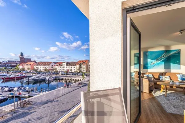 Ferienwohnung Hafenperle Hafenresidenz Waren (Müritz) - Blick auf Waren (Müritz)  Hafenperle