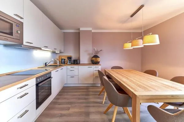 Ferienwohnung Entschleunigung Hafenresidenz - großer Essbereich  Entschleunigung