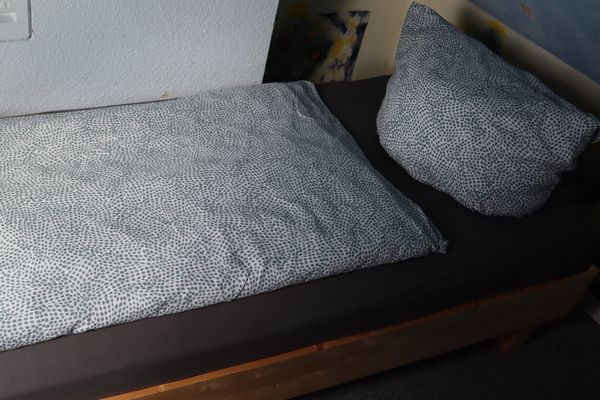  Ferienhaus " Alte Grundschule Berdum" Berdum - Schlafzimmer