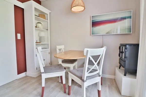 Wohnzimmer  Langeooger Viermaster - Rotes Segel