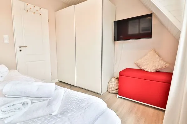 Schlafzimmer  Langeooger Viermaster - Rotes Segel