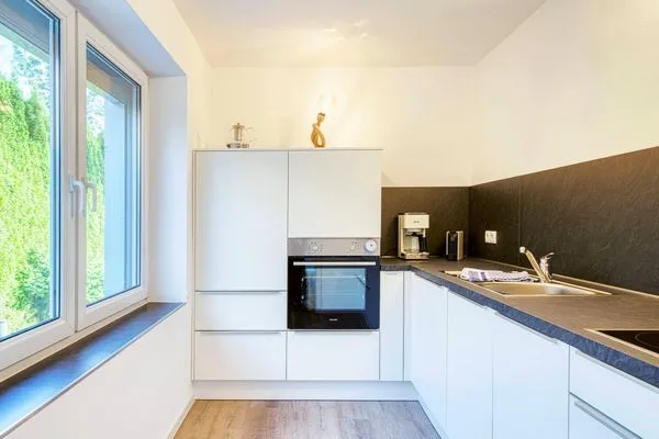 Ferienwohnung Lakeside House Waren (Müritz) - Blick in die Küche  Lakeside House