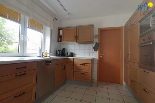 Küche / Küchenzeile Huus 24 Doppelhaushälfte