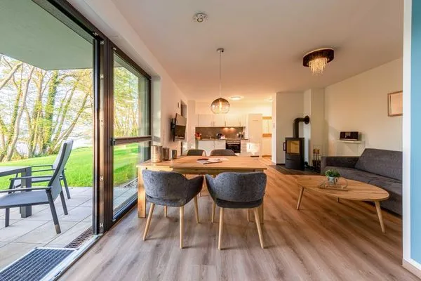 Wohnzimmer  Lotusblume