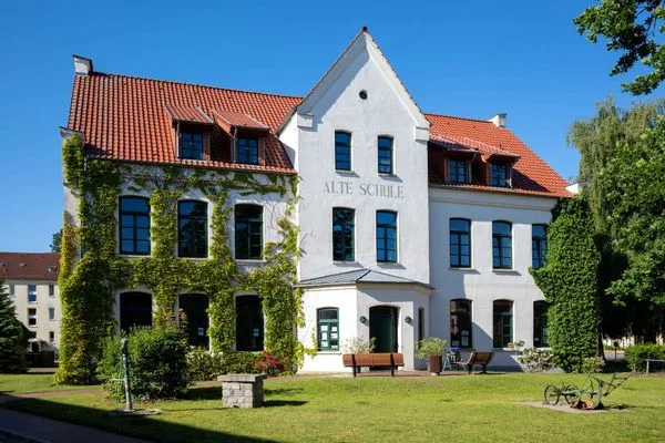 Nachbarschaft  Shanti-Suite