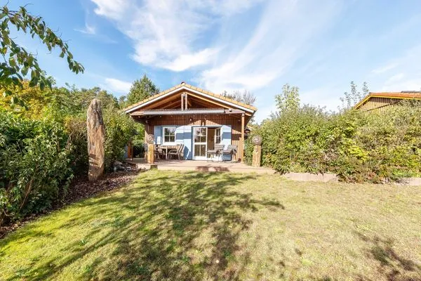 Ferienhaus Blau am See Blick in den Garten  Blau am See