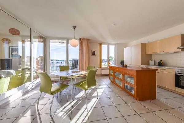 Ferienwohnung Hafenglück Waren (Müritz) - Wohnraum mit fantastischer Aussicht  Hafenglück