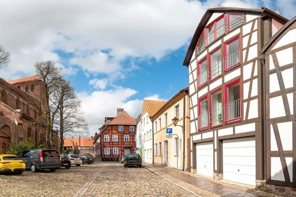 Ferienwohnung City Apartement Waren (Müritz) - in bester City-Lage  City Apartment