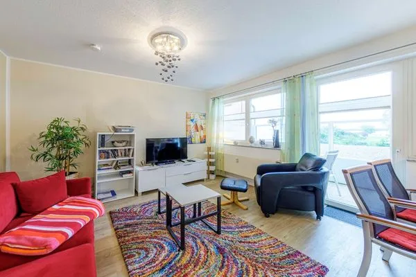 Ferienwohnung Müritzrast Waren (Müritz) - Wohnzimmer mi Blick auf die Binnenmüritz  Müritzrast