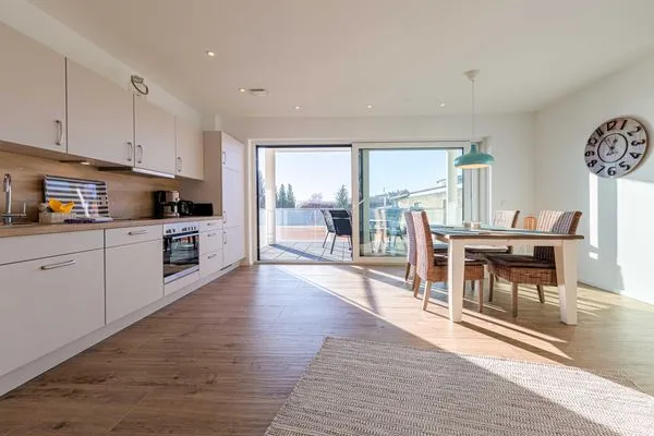 Ferienwohnung Wasserlilie Malchow Küche mit offenem Wohnbereich  Wasserlilie