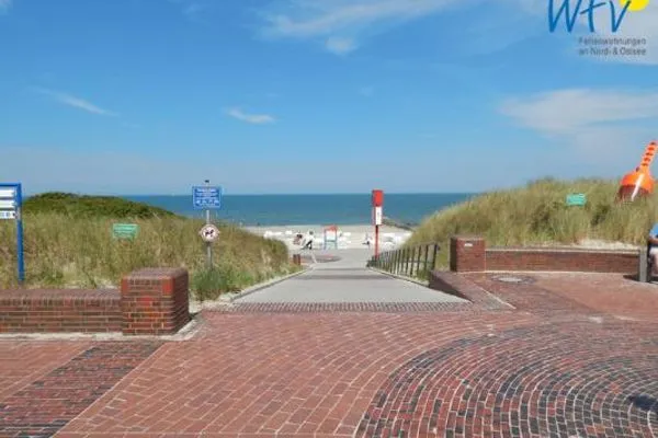 Strandaufgang quasi direkt vor der Tür Dünenschlösschen Ferienwohnung 10