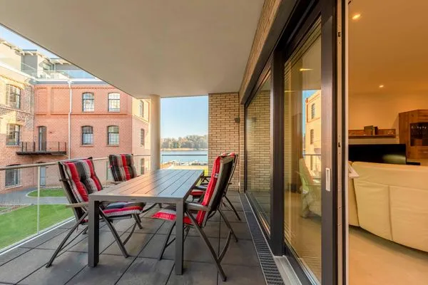 Ferienwohnung Pusteblume in Malchow Balkon mit Sitzmöbeln  Pusteblume