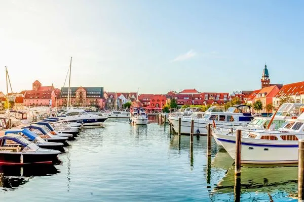 Ferienwohnung Kietz-Idylle Waren (Müritz) - der Yachthafen  Kietz-Idylle