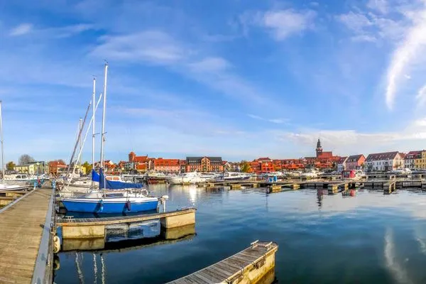 Ferienwohnung Kietz-Domizil Waren (Müritz) - der Yachthafen gleich in der Nähe  Kietz-Domizil