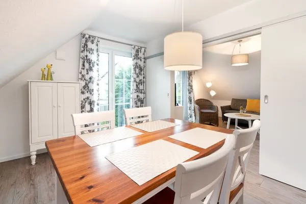   Land Idyll Warnsdorf - Ferienwohnung "Gelb"